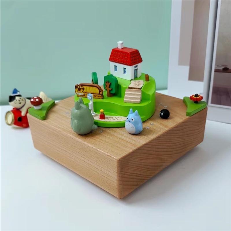 Wooden Totoro music box, solid wood ornaments desktop decoration cartoon animation style