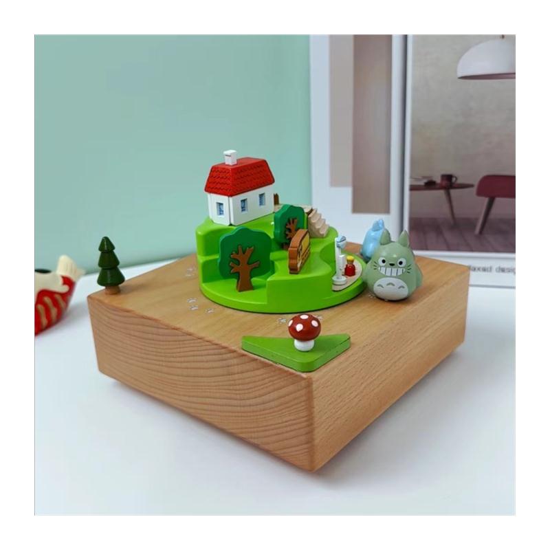 Wooden Totoro music box, solid wood ornaments desktop decoration cartoon animation style